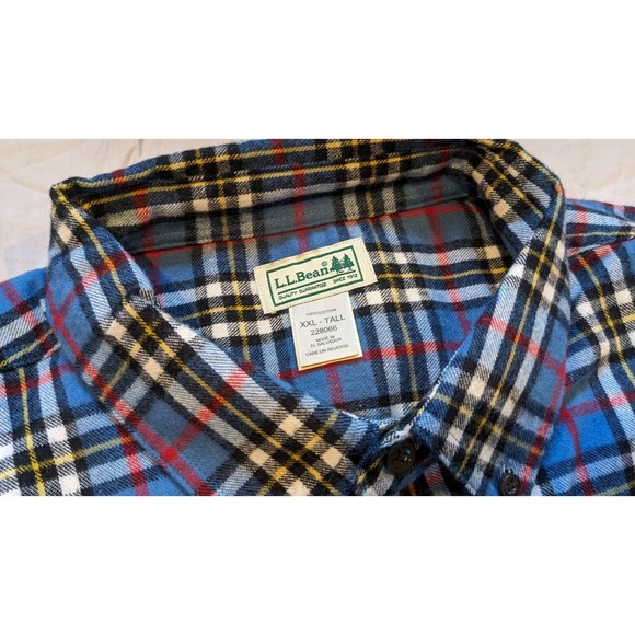 LL Bean Flannel Shirt Men's XXL Tall Blue, Red and White Plaid Button Up 2XLT - Picture 3 of 3